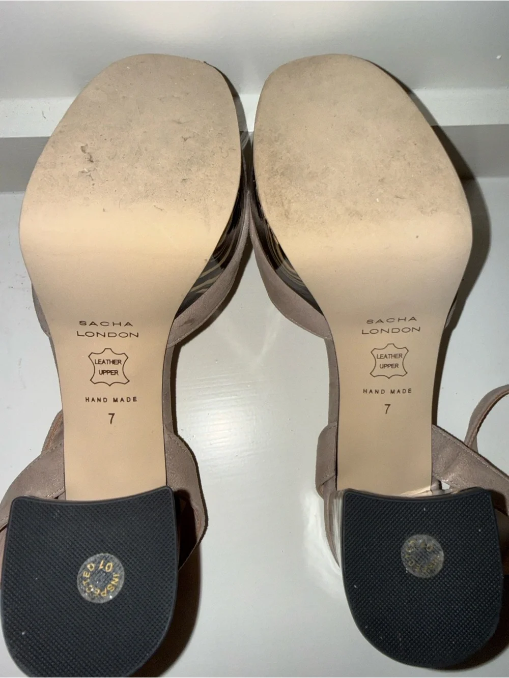 Sacha London PAOLA Taupe Suede Geode Platform Sandals Heels / EUC/ Size 7 $55
